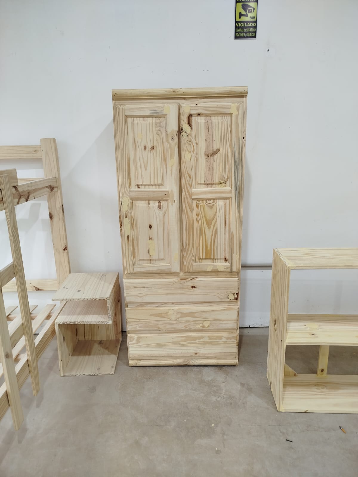 Ropero 2 puertas + 3 Cajones